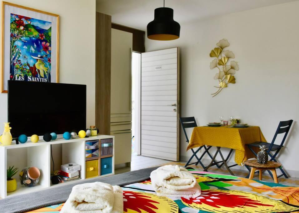 Joli Manga Soley Studio Dans Tres Belle Residence แซงต์-ฟรองซัวส์ ภายนอก รูปภาพ